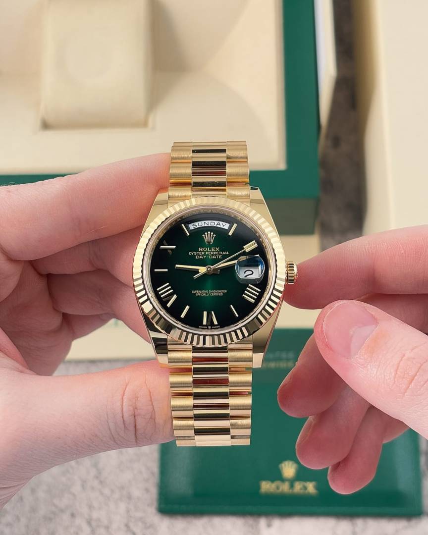 ROLE_X OYSTER PERPETUAL DAY-DATE